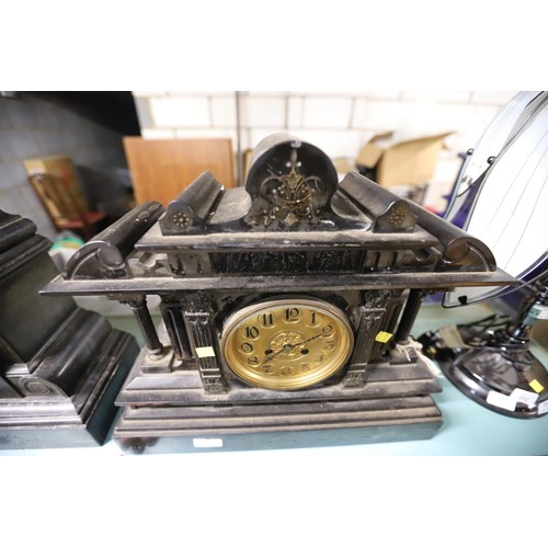 365 - Large antique Victorian marble mantle clock with key - no pendulum