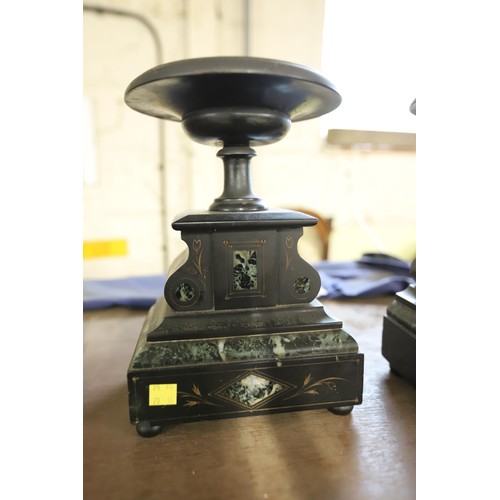 383 - Pair of Victorian marble pedestal tazzas on stands