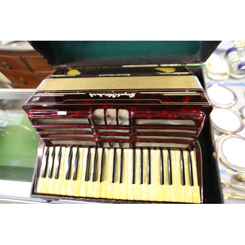 481 - Piano accordion