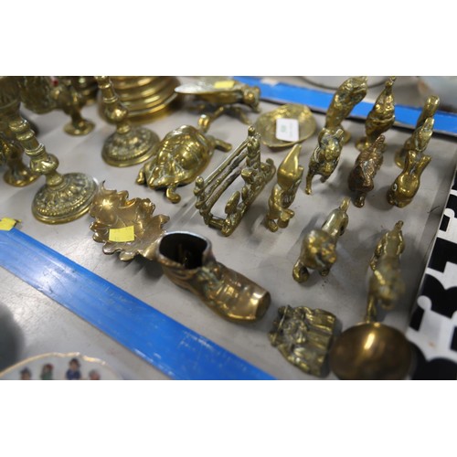 500 - Various brass ware