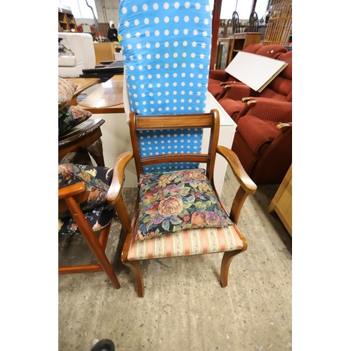 561 - Qty of misc, incl chairs, corner occasional table, ironing board, tea coffee table, etc