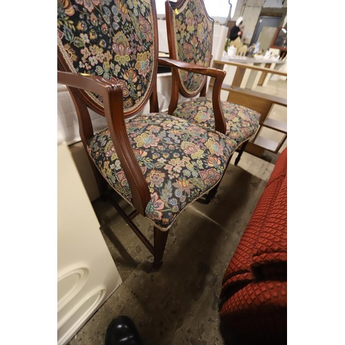 567 - 2 dining chairs