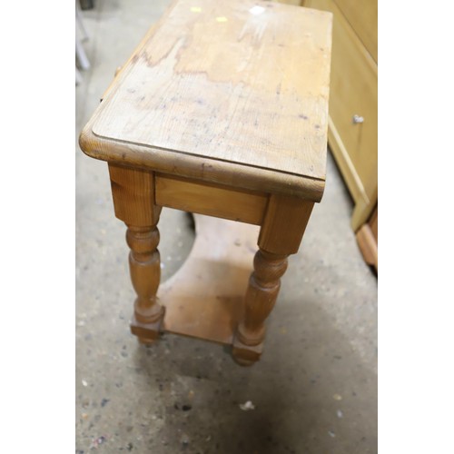 578 - Pine washstand with drawer