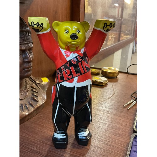 428 - Berlin Olympic bear figure