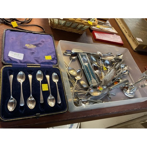 432 - Various silver plated quality cutlery