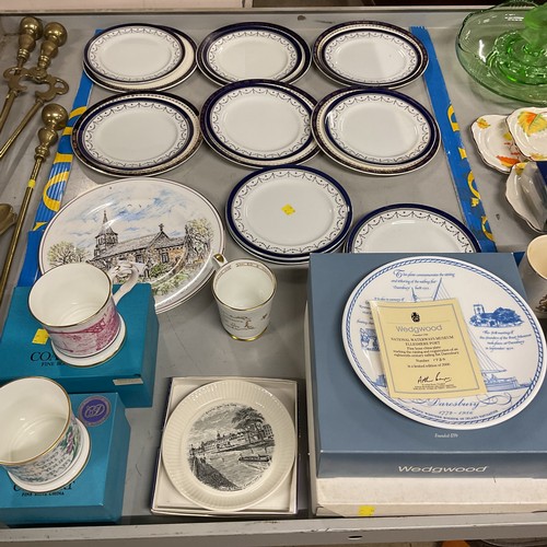 486 - Box of assorted china plates, etc