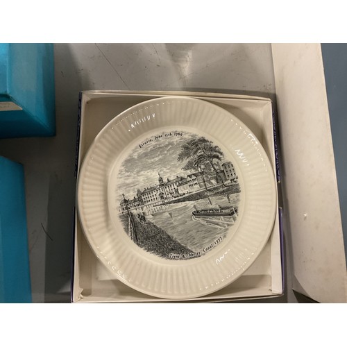 486 - Box of assorted china plates, etc