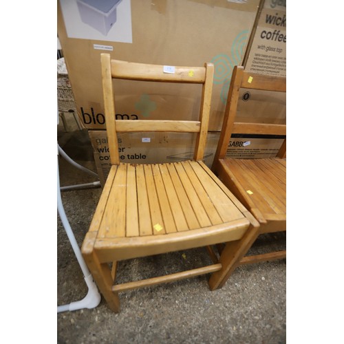 178 - 4 oak chairs from 1960s