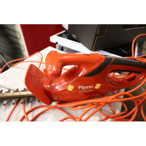 195 - Flymo hedge trimmer - warranted until 12 noon Tuesday following the above sale