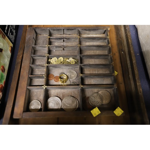 246 - Printers trays x3 & coins