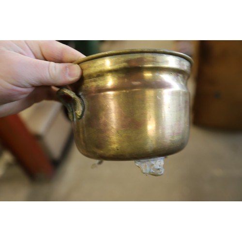 346 - Brass jam pan & planter