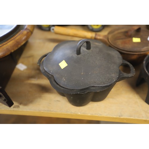 348 - Cast iron pan x2