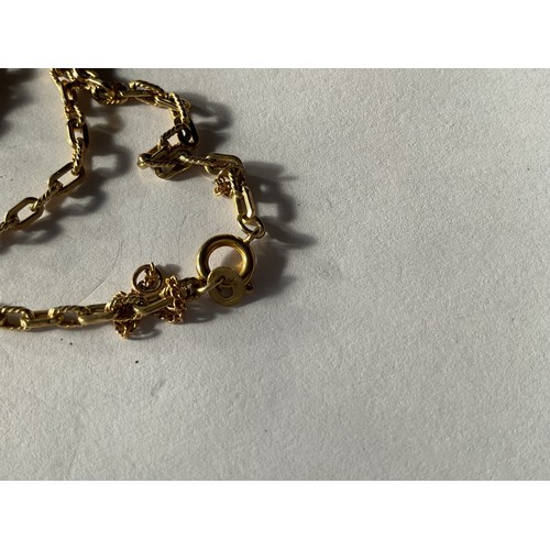 415 - Victorian gold soverign in mount with 9ct gold chain