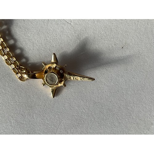 421 - 9ct gold star cross/chain - 3.2gms total