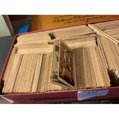 442 - Biscuit tin full of cigarette cards