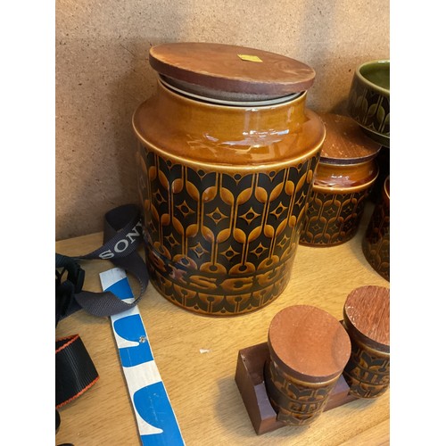 459 - Hornsea heirloom storage jars & 1 bowl