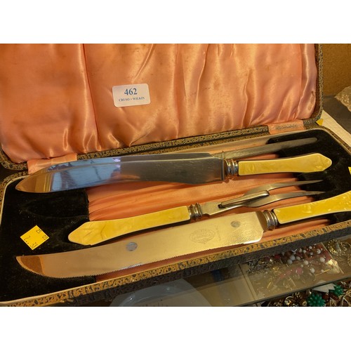 462 - Cased carving set