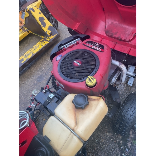 67A - Mountfield 2125H ride on lawnmower