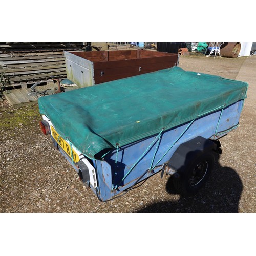 1 - 5' x 3' blue metal trailer