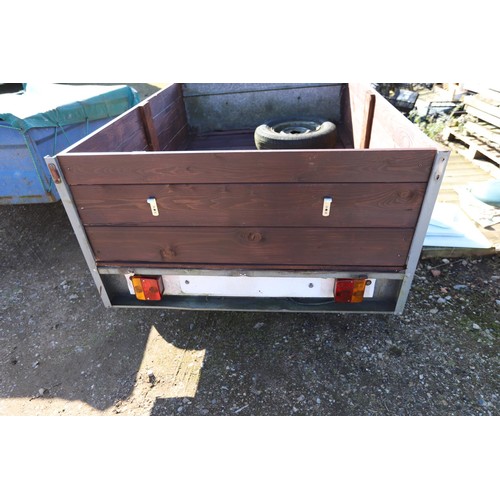 2 - Trailer 5ft x 3ft6