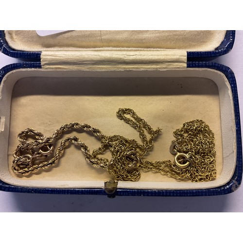 455 - Stamped 375 gold chain and bracelet - total weight 8.4 g