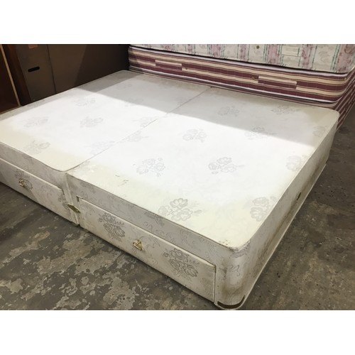 663 - 5' bed & mattress