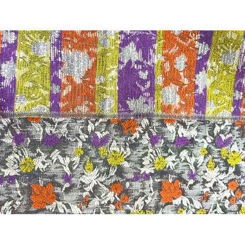 239 - 1950s heavy duty upholstery fabric 36