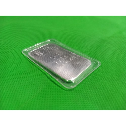 413 - Royal mint 3 graces 1oz silver bar