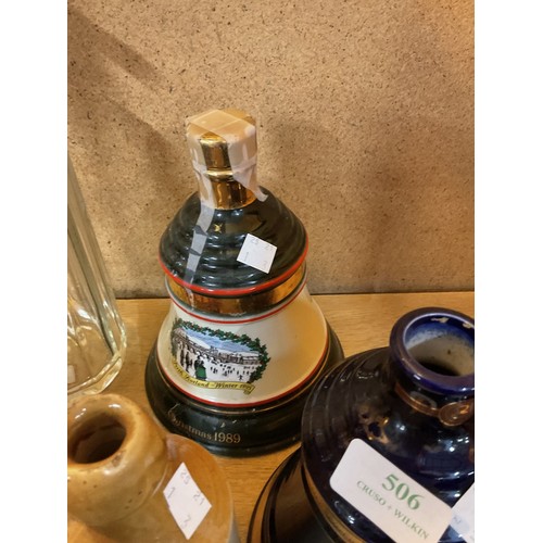 442 - Wade commemorative decanters - empty