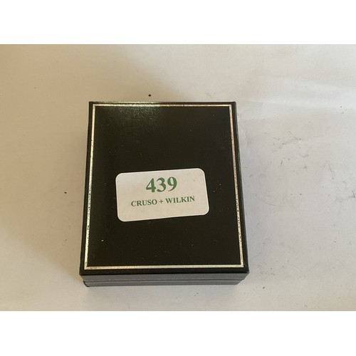 478 - Silver necklace with pendant