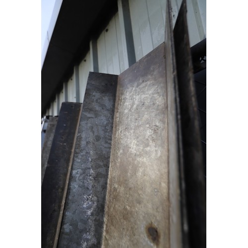 7 - Qty of galvanised guttering