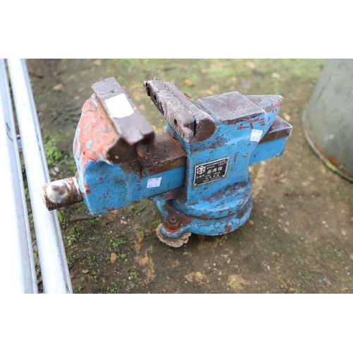 36 - Swivel anvil vice, large