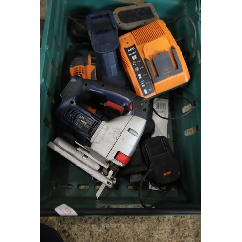115 - Assorted bettery power tools (green box) AEG - warranted until 12 noon Tuesday following the above s... 