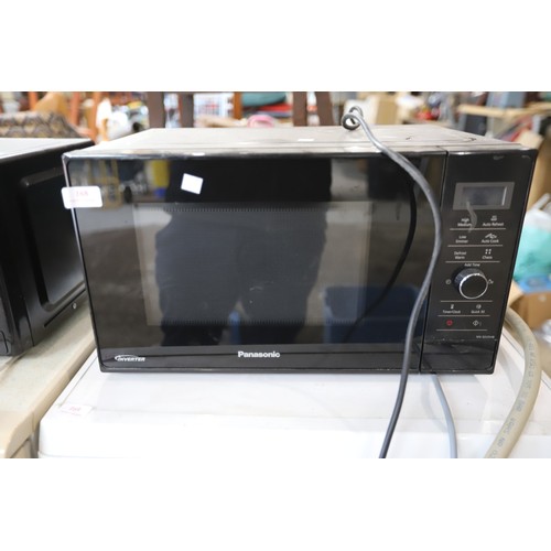 168 - Panasonic microwave - warranted until 12 noon Tuesday following the above sale