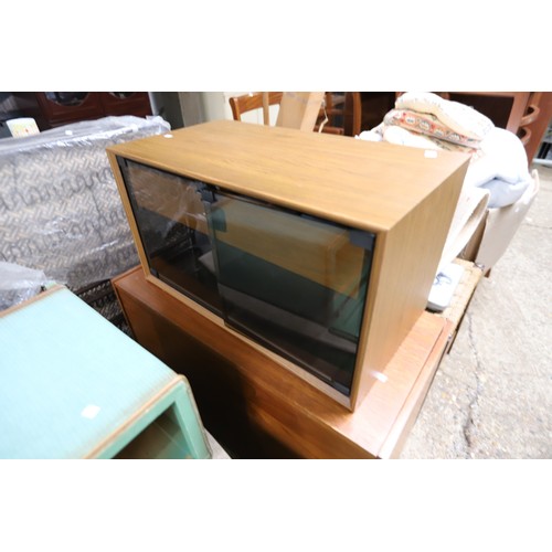 175 - Qty of various furniture, etc