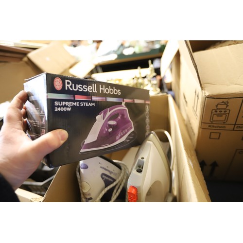 201 - 3 irons - 2 Morphy Richards, 1 Russell Hobbs (1 cordless) - warranted until 12 noon Tuesday followin... 