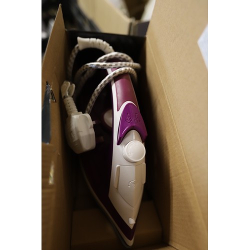 201 - 3 irons - 2 Morphy Richards, 1 Russell Hobbs (1 cordless) - warranted until 12 noon Tuesday followin... 