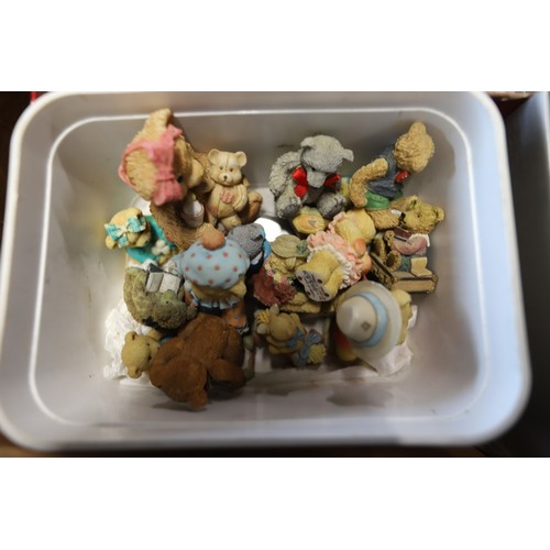 221 - Approx 200 thimbles, 50 teddy ornaments & misc craft items