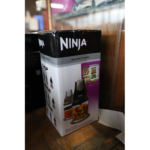 283 - Ninja stackable chopper & Russell Hobbs hand blender - warranted until 12 noon Tuesday following the... 