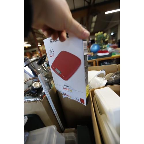 327 - Large qty of kitchenware, incl bread bin, various plastic storage containers, etc