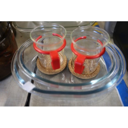 Qty of various Pyrex & other glass ware