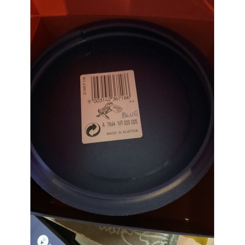 511 - Swarovski crystal boxed fish x2