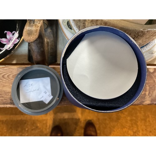 524 - Swarovski crystal large swan, med swan & small swan