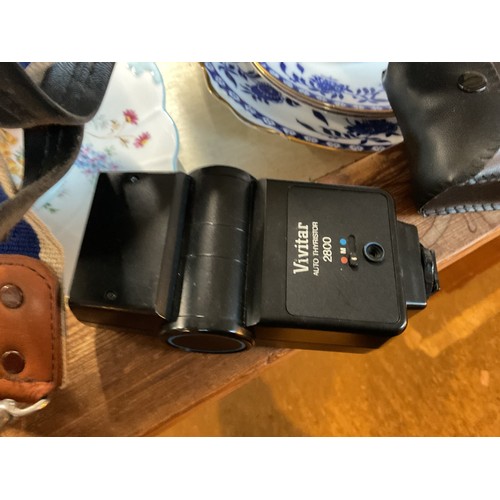 532 - Olympus camera OM10