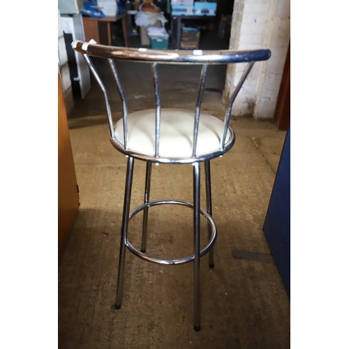 622 - Chrome bar stool