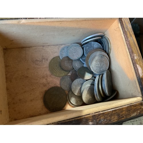 533 - Box, incl qty of stamps, few coins, etc