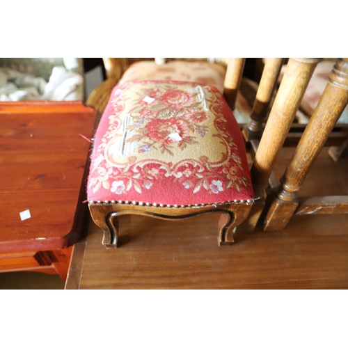 624 - Nest of 2 tables & footstool