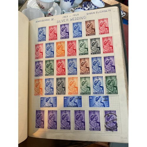 533 - Box, incl qty of stamps, few coins, etc