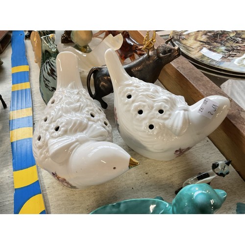 573 - Qty of various animal ornaments