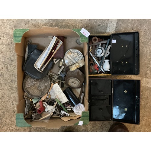 578 - Qty of collectables